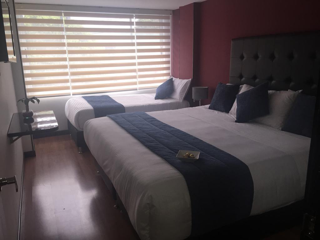 Hotel Aj Ferial Bogotá Esterno foto
