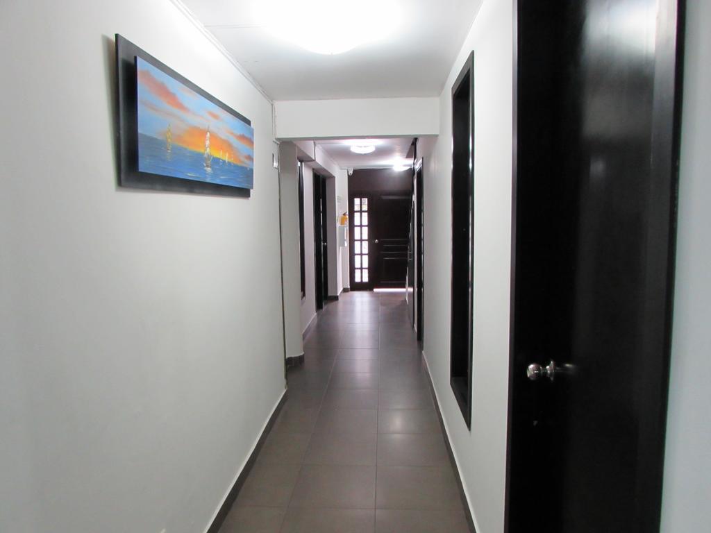 Hotel Aj Ferial Bogotá Esterno foto