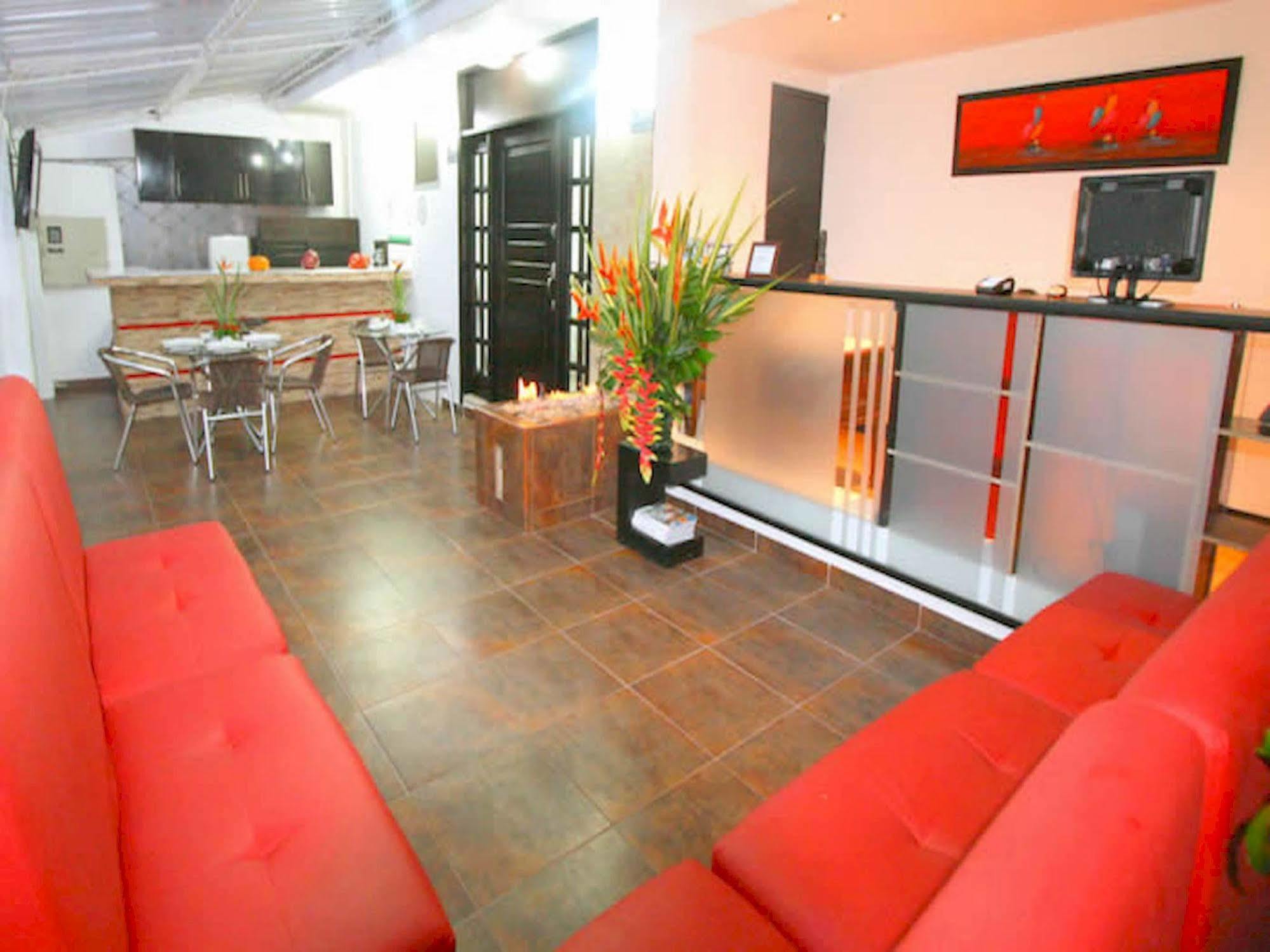 Hotel Aj Ferial Bogotá Esterno foto